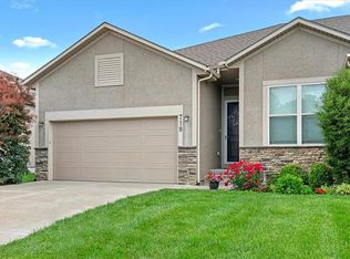 718 S Poplar St, Gardner, KS 66030