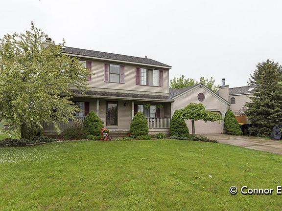 2nd image of 2156 Summer Brook Dr SE