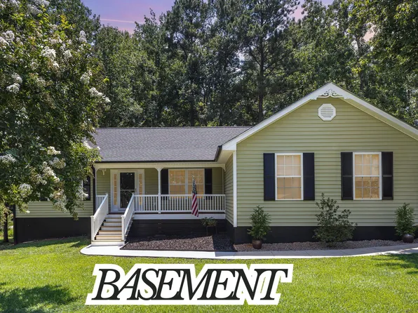 144 Ottawa Dr, Louisburg, NC 27549