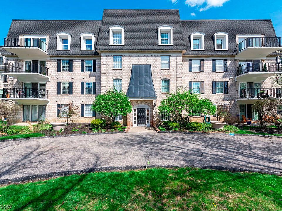 1st image of 1931 King James Pkwy APT 425