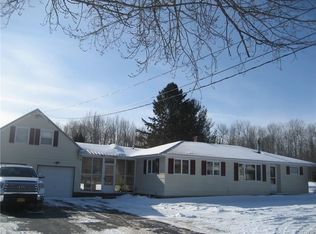 133 Lakeshore Rd, Fulton, NY 13069