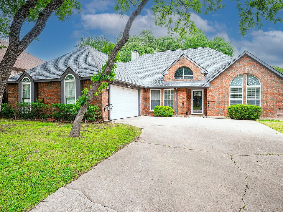 1st image of 6605 Shorewood Dr