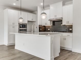 5641 Woodlands Dr, The Colony, TX 75056