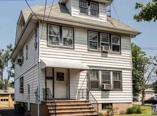 55 Linden Ave #B, Elmwood Park, NJ 07407