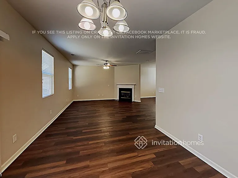 1610 Candlewood Ridge Ln — Photo 4