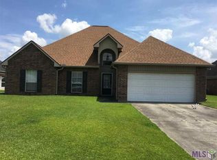 40392 Hawthorne Dr, Darrow, LA 70725