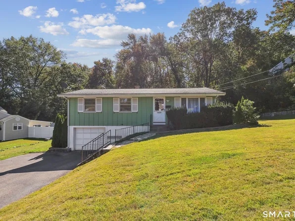 72 Hilltop Road, Naugatuck, CT 06770