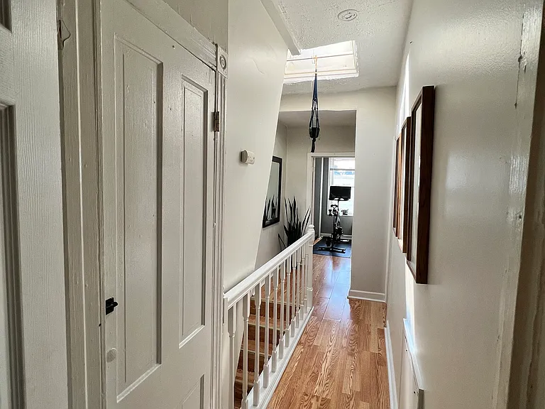 136 N Curley St #1 — Photo 12