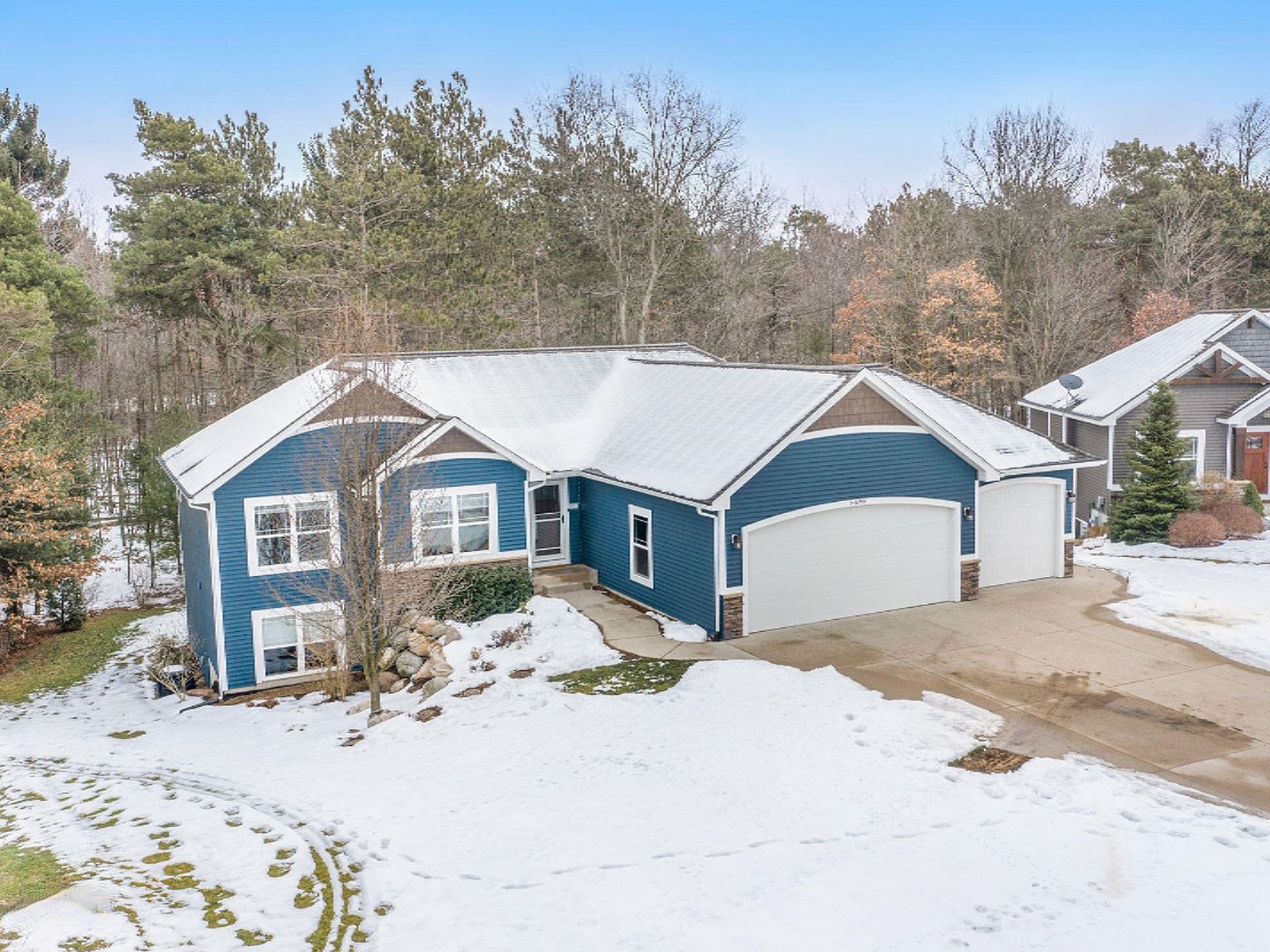 14690 Mayberry Dr, West Olive, MI 49460 Zillow