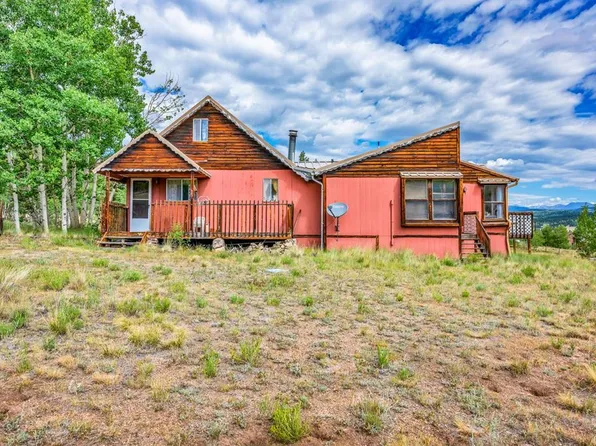 997 Wells Fargo Cir, Jefferson, CO 80456