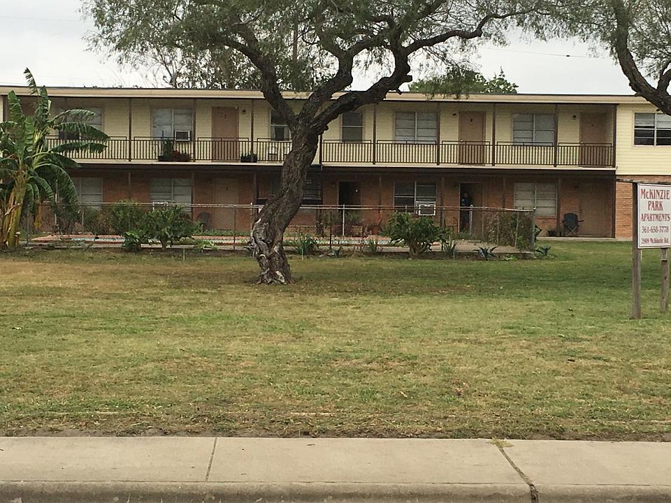 McKinze Park Apartments