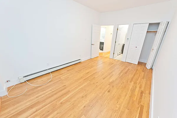 Rented by Compass | media 48