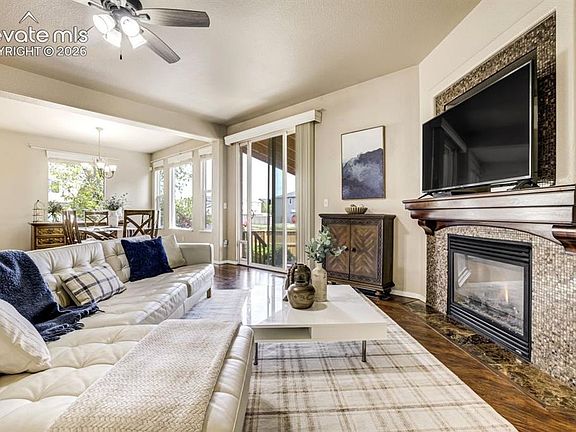 4th image of 4891 Tawny Ridge Dr