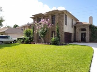 12327 Southmeadow Dr, Stafford, TX 77477