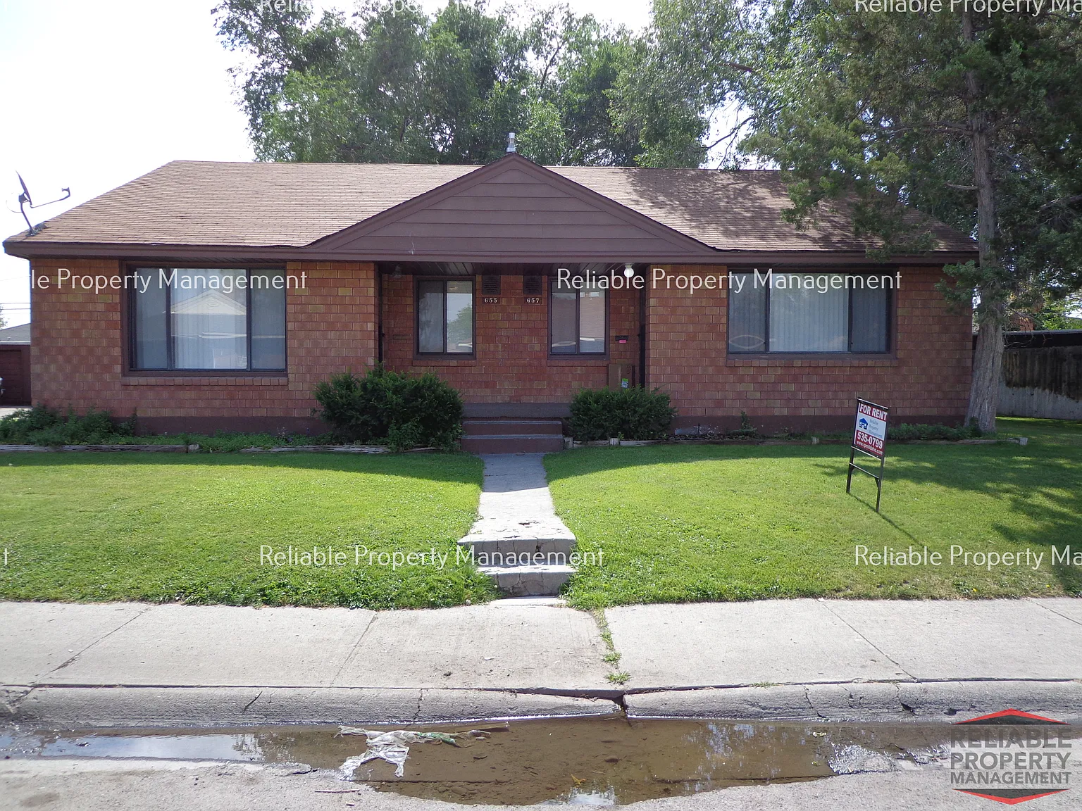 3 bed, $1,250 — Photo 1