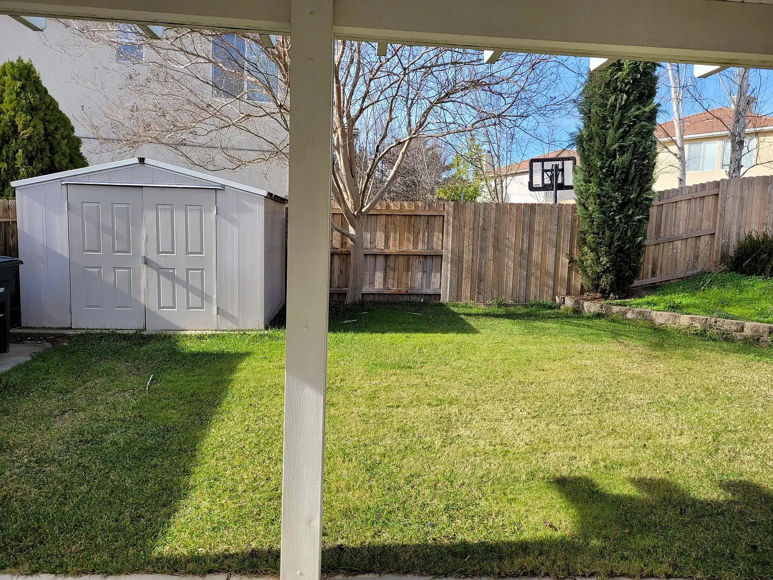 4 bed, 2242 sqft, $2,950 — Photo 3