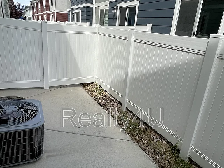 1088 E Waterway Ln #1 — Photo 6
