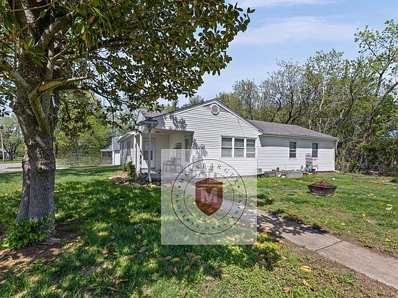 2nd image of 216 Myron Ave
