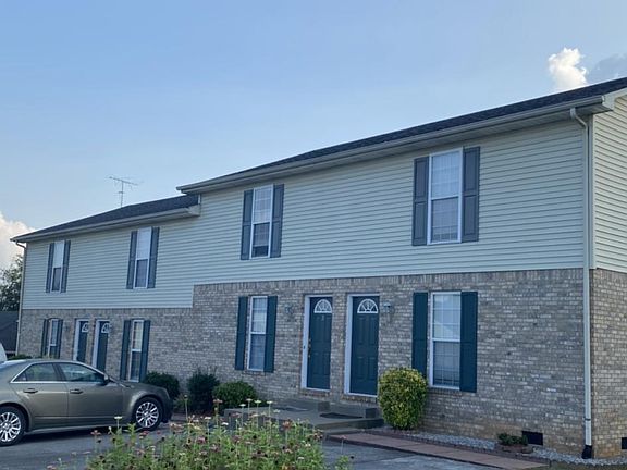 2nd image of 1725 Oshea St #3