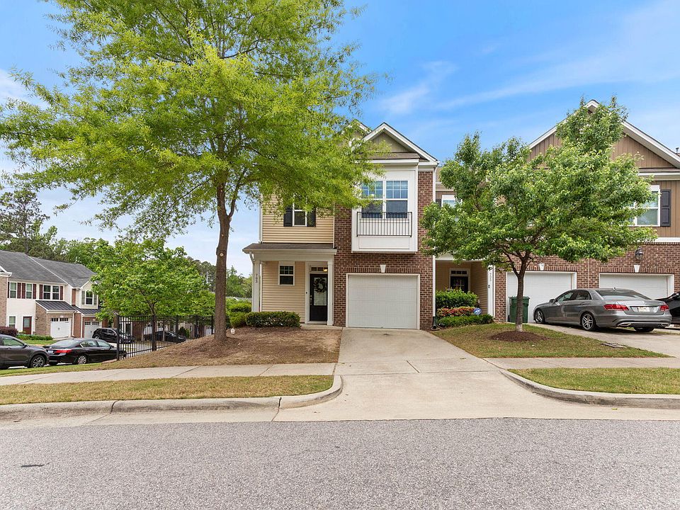 1st image of 703 Silver Stream Ln