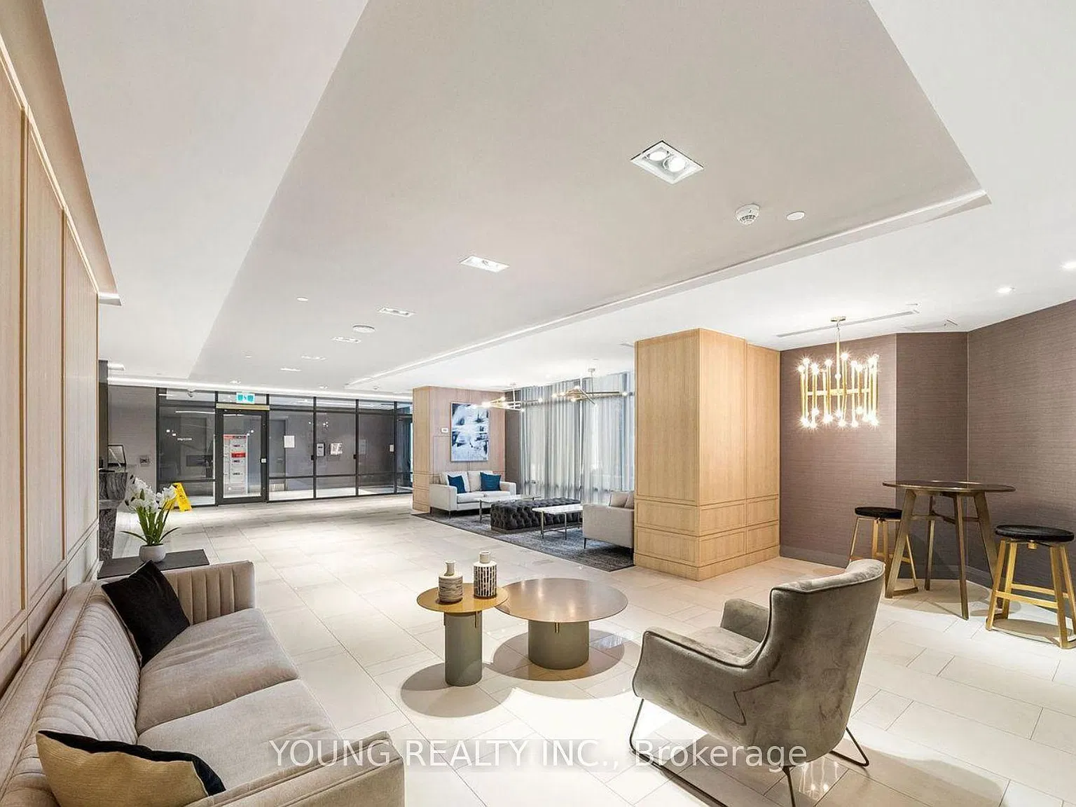 1 bed, $2,100 — Photo 2