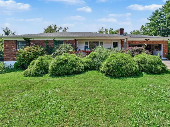 1327 Libby Ln, New Richmond, OH 45157