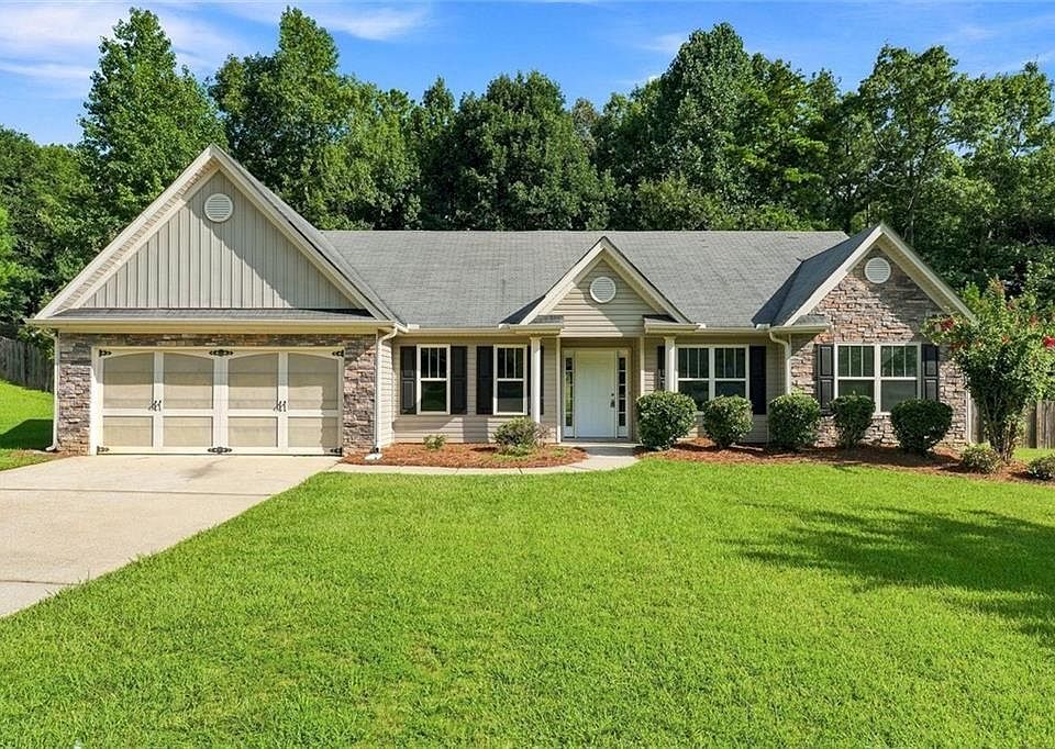1st image of 131 Elk Dr