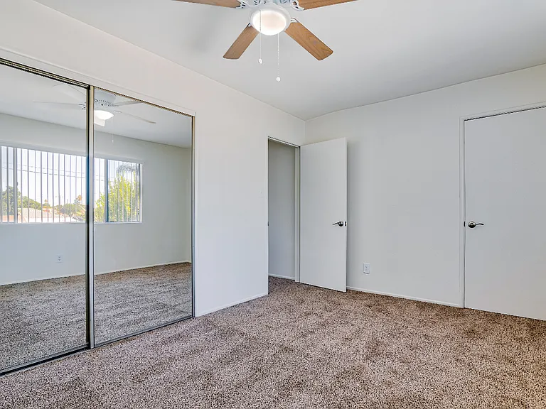 Alburtis Townhomes — Photo 5