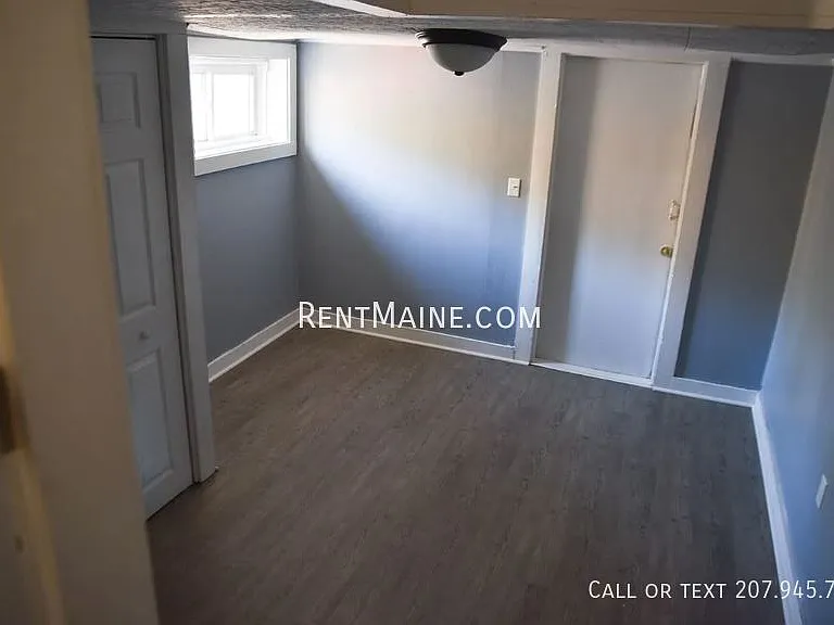 171 Riverside Dr #3 — Photo 4