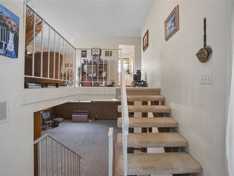 1707 Brookdale Ln NE, Cedar Rapids, IA 52402 Zillow