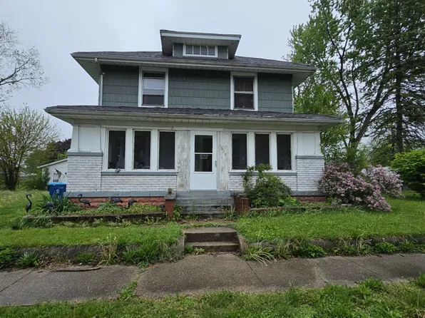 1617 Blaine Ave, Terre Haute, IN 47804