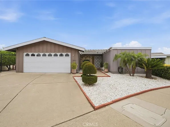 14352 Kipling Ln, Tustin, CA 92780
