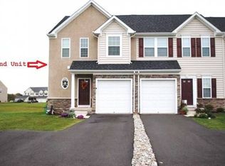 122 Fawn Dr, Gilbertsville, PA 19525