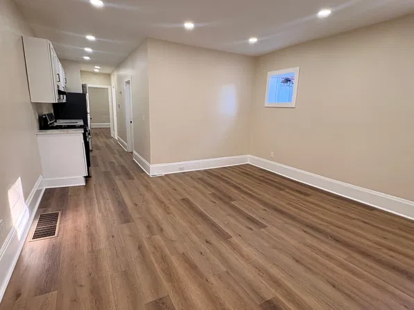 110 Lee Ave APT 1, Trenton, NJ 08618