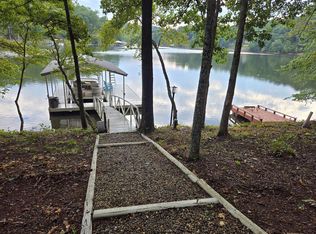 204 Berrong Dr, Hayesville, NC 28904