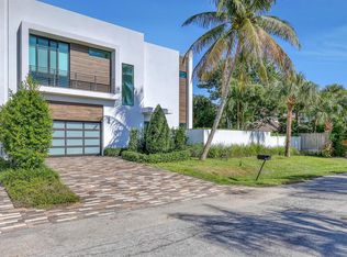 703 NE 5th St, Delray Beach, FL 33483