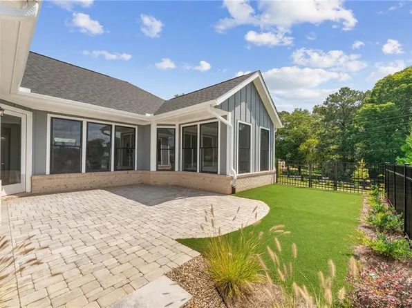 5210 Ginger Rose Ct, Cumming, GA 30028