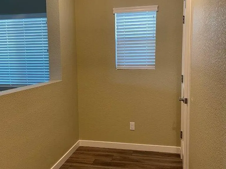 2121 Millsap Pl — Photo 5