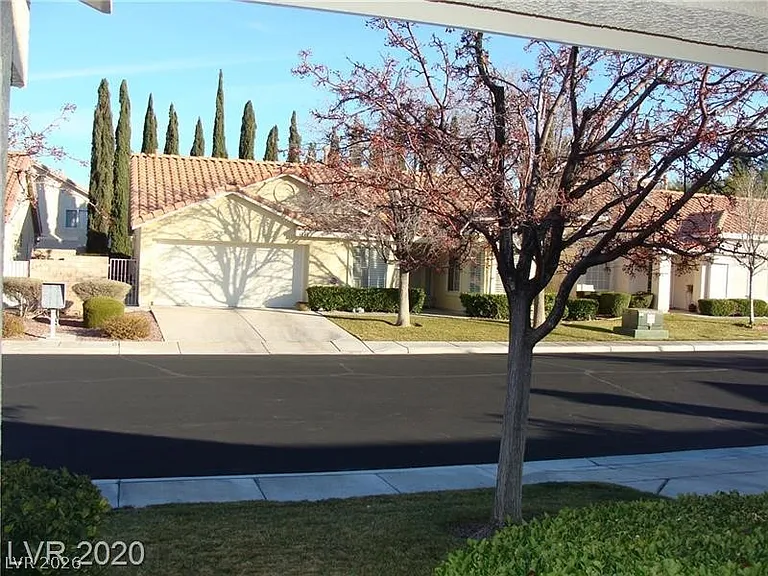 4845 Octavia Way — Photo 14