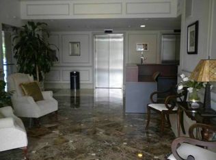 2501 S Douglas Rd APT 203, Miami, FL 33133