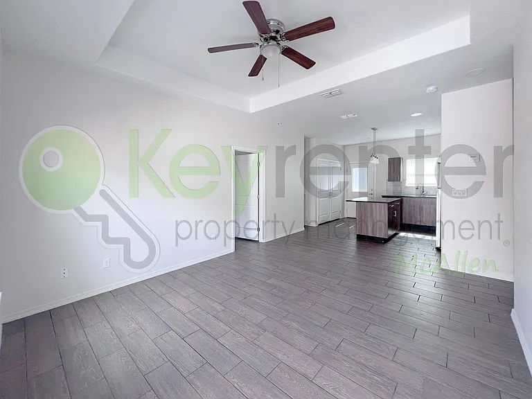 1609 W Cortlandt St #3 — Photo 6