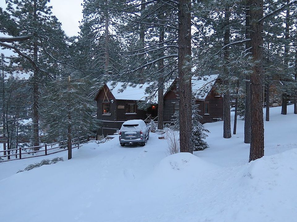 1st image of 40105 Hillcrest Dr