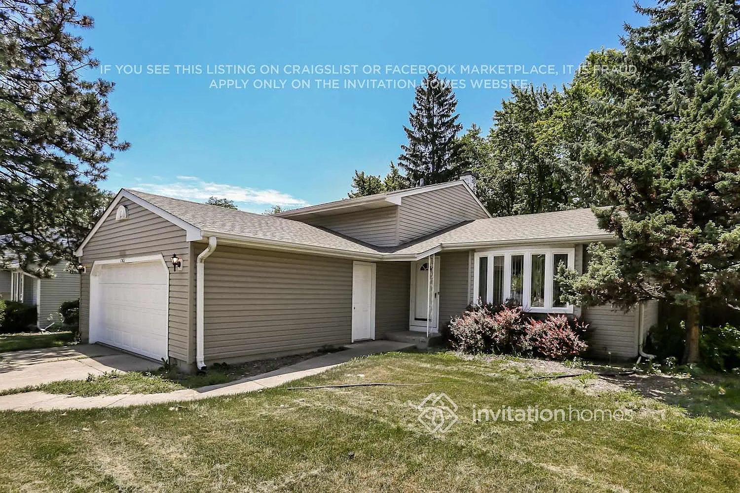 1563 S Tyler Rd Saint Charles, IL 60174 — Photo 2