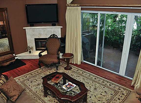 3rd image of 1711 E Las Olas Blvd #6