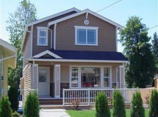 743 N 66th St, Seattle, WA 98103