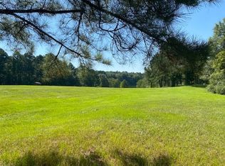 445 Mount Pilgrim Rd, Camden, MS 39045