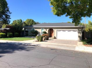 3936 Bibbits Dr, Palo Alto, CA 94303