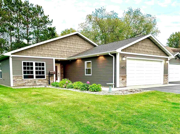 738 Hawthorne St, Cloquet, MN 55720