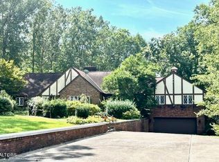 348 Ridge Rd, Airport Rd, KY 40806