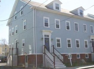 11 Broadway Ter APT 2, Rockport, MA 01966